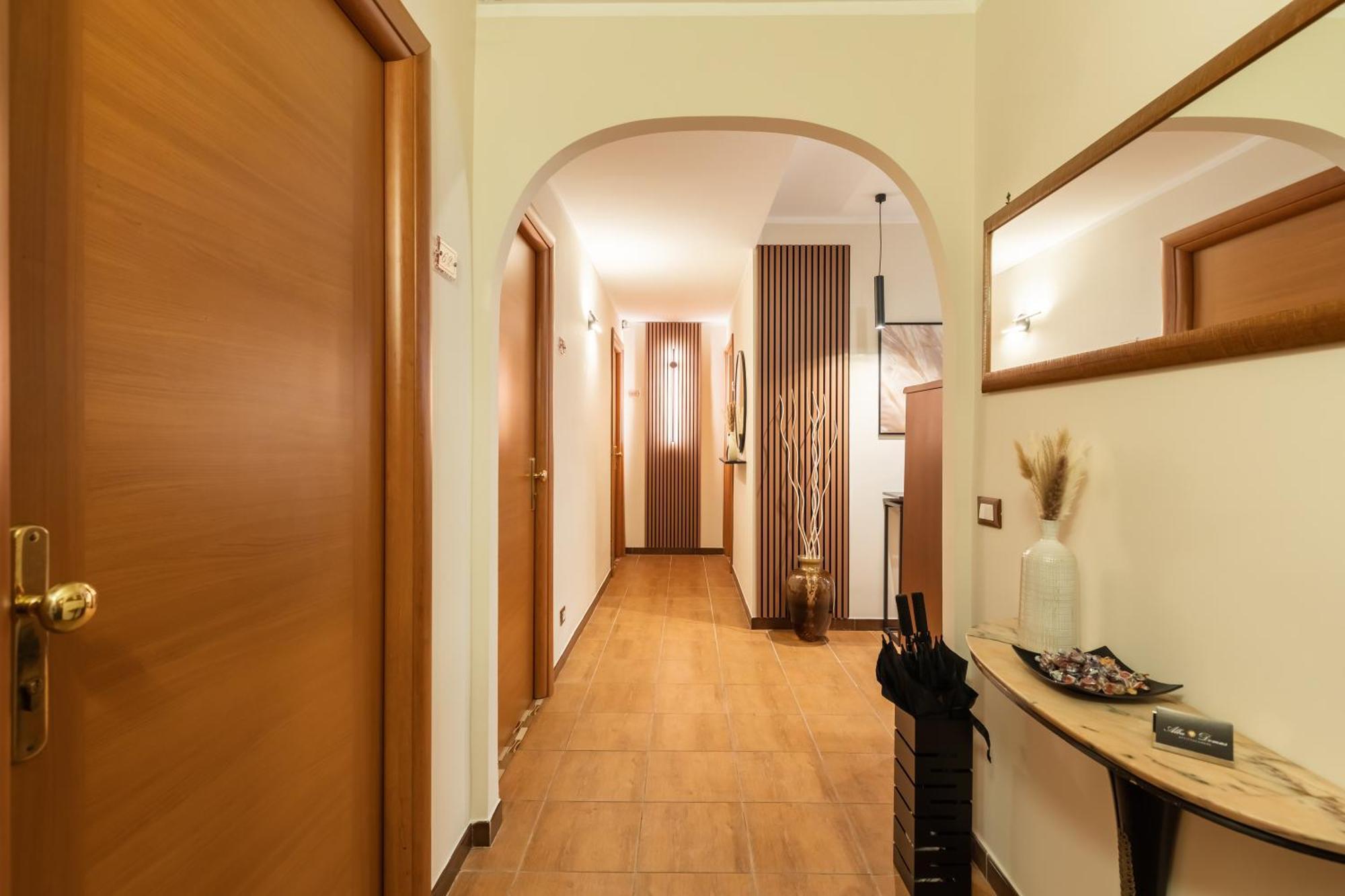 Albadomus Affittacamere O Guesthouse โรม ภายนอก รูปภาพ